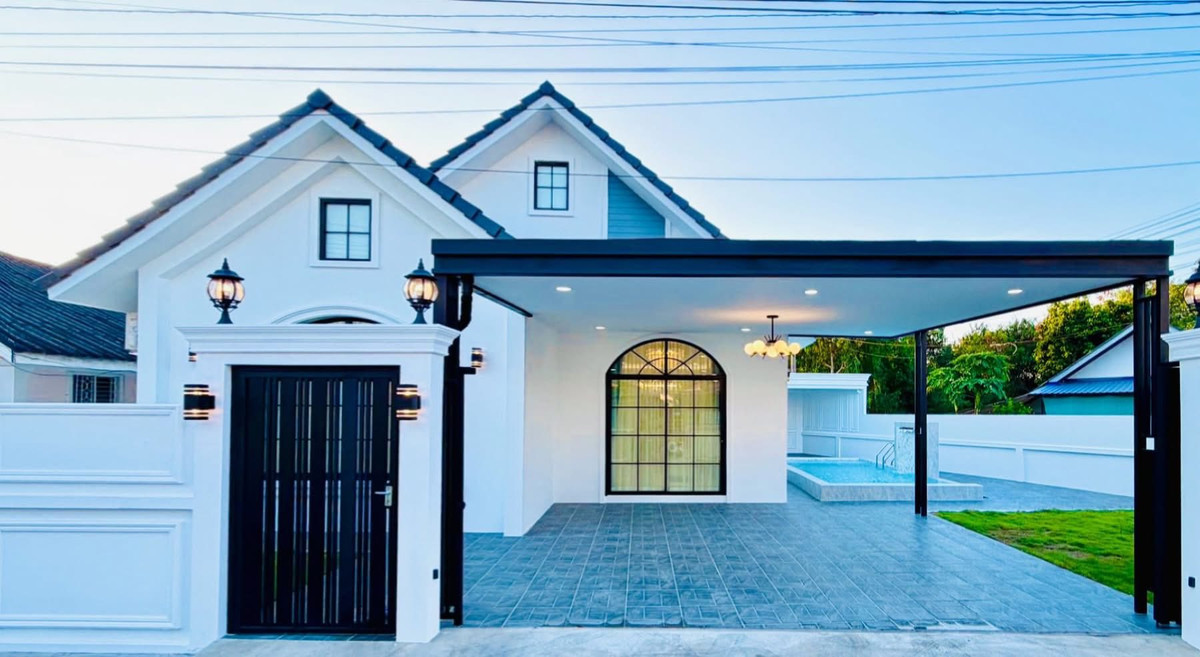 บ้านเดี่ยวพูลวิลล่า ซอยสยามคันทรี่คลับ / 3 ห้องนอน (ขาย), Pool Villa Siam Country Club / 3 Bedrooms (FOR SALE) BEWN176