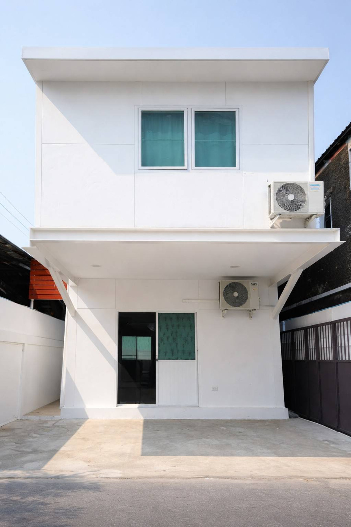 บ้านเดี่ยว ซอยศรีด่าน 1/5 / 2 ห้องนอน (ให้เช่า), House Soi Sridan 1/5 / 2 Bedrooms (FOR RENT) GNG125