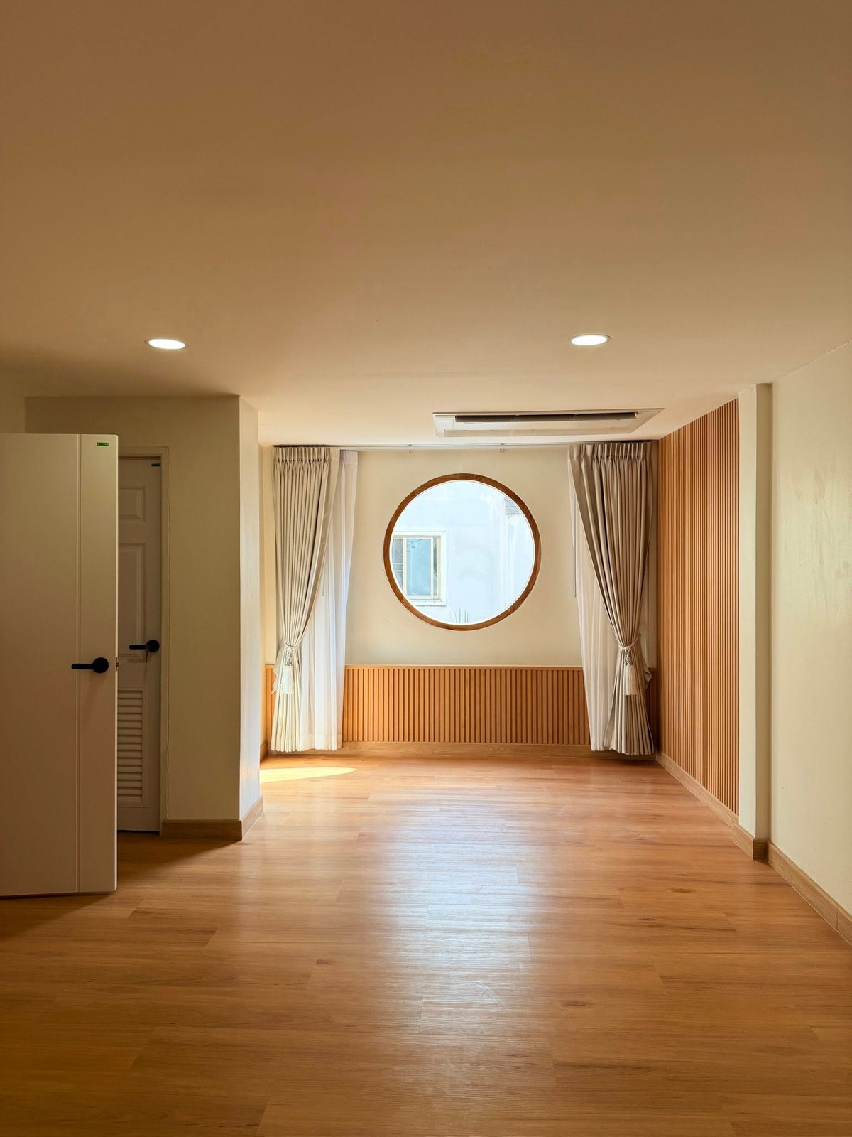 บ้านลานทอง สาทร / 4 ห้องนอน (ขาย), Baan Lan Thong Sathorn / 4 Bedrooms (FOR SALE) DML069