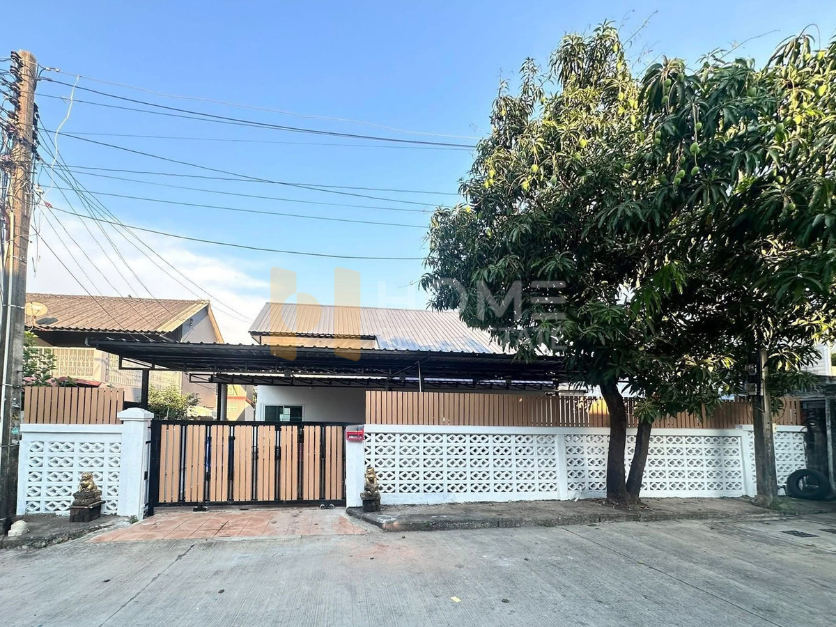 บ้านเดี่ยว ซอยเหนือลิขิต 1 ซอย 1 / 3 ห้องนอน (ขาย), House Soi Nuea Likit 1 Soi 1 / 3 Bedrooms (FOR SALE) YEAN177