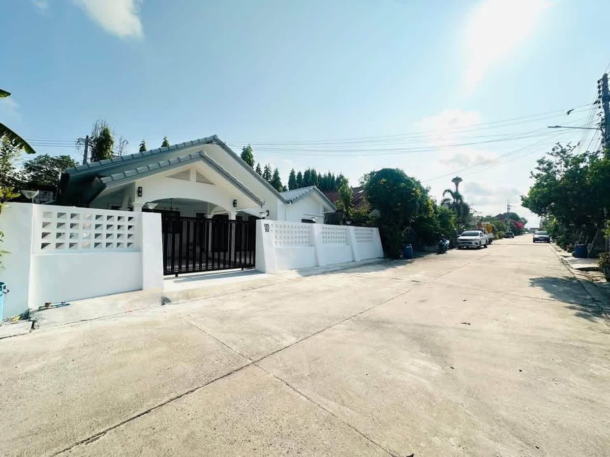 หมู่บ้านฝันทิพย์ / 3 ห้องนอน (ขาย), Fantip Village / 3 Bedrooms (FOR SALE) BEWN184