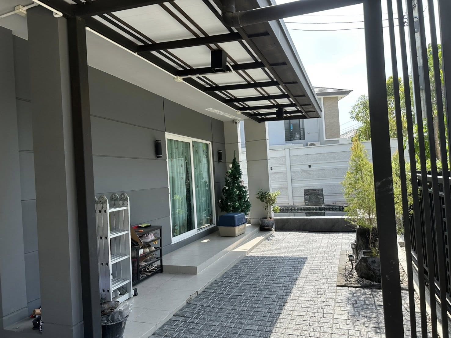 เซนโทร สาทร - กัลปพฤกษ์ / 4 ห้องนอน (ขาย), Centro Sathorn - Kallapaphruek / 4 Bedrooms (FOR SALE) BALL368