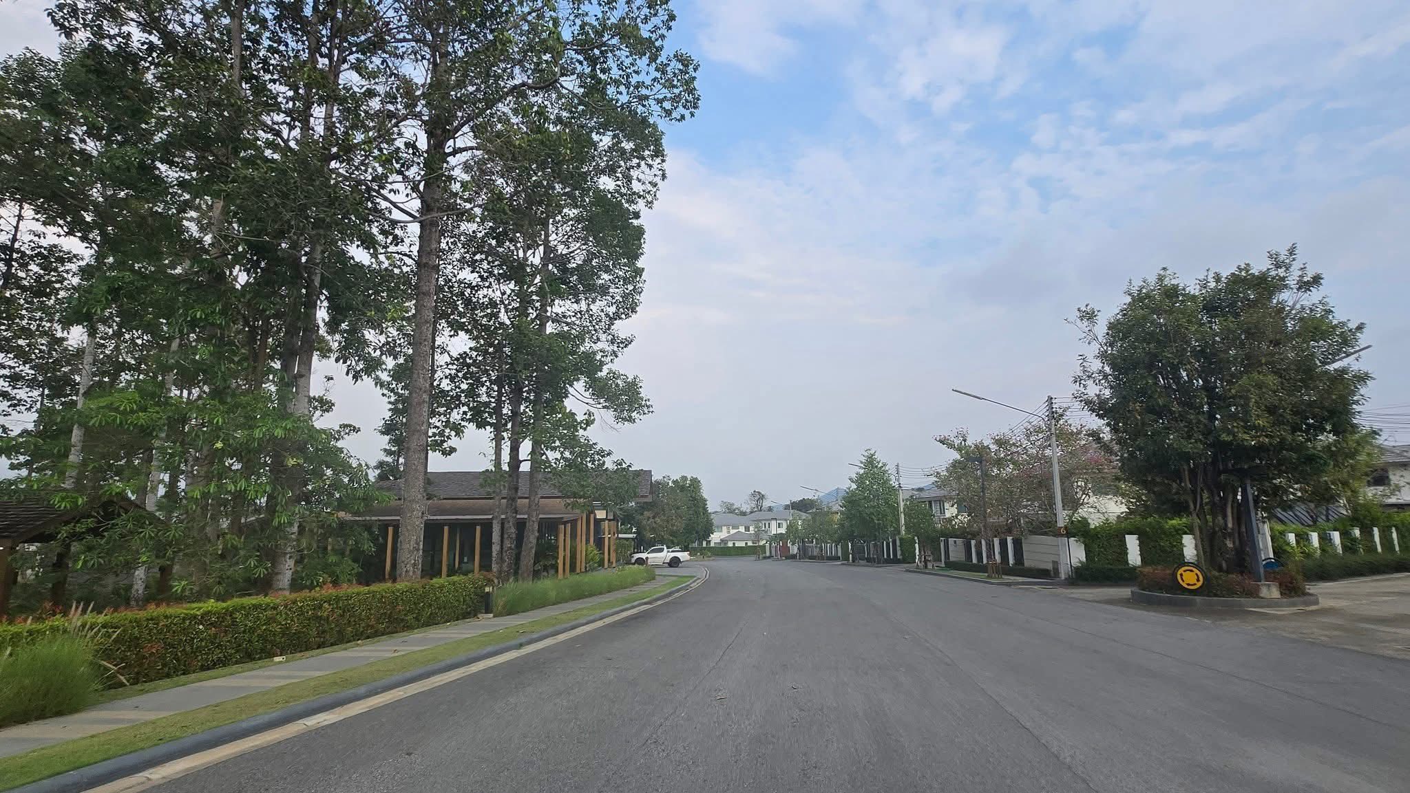 ไลฟ์ อิน เดอะ การ์เด้น โรงโป๊ะ - มอเตอร์เวย์ / 3 ห้องนอน (ขายพร้อมผู้เช่า), Life in the Garden Rongpo - Motorway / 3 Bedrooms (SALE WITH TENANT) BEWN203