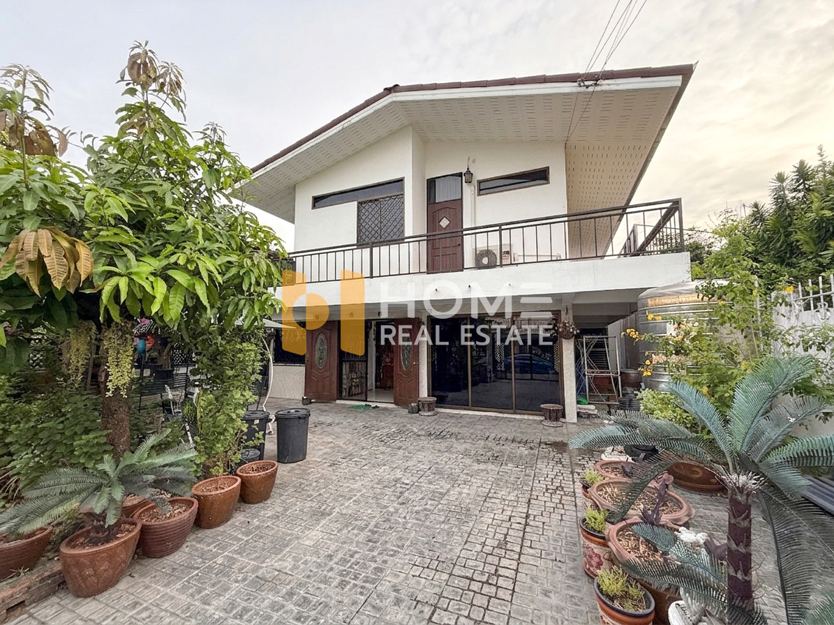 บ้านเดี่ยว 2 ชั้น ซอยวชิรธรรม 62 / 3 ห้องนอน (ขาย), Two-story Detached House Soi Wachiratham 62 / 3 Bedrooms (FOR SALE) GNG135