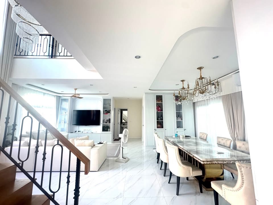 บ้านเดี่ยว แกรนดิโอ บางนา กม.5 / 5 ห้องนอน (เช่า), Grandio Bangna KM.5 / 5 Bedrooms (FOR RENT) POON238