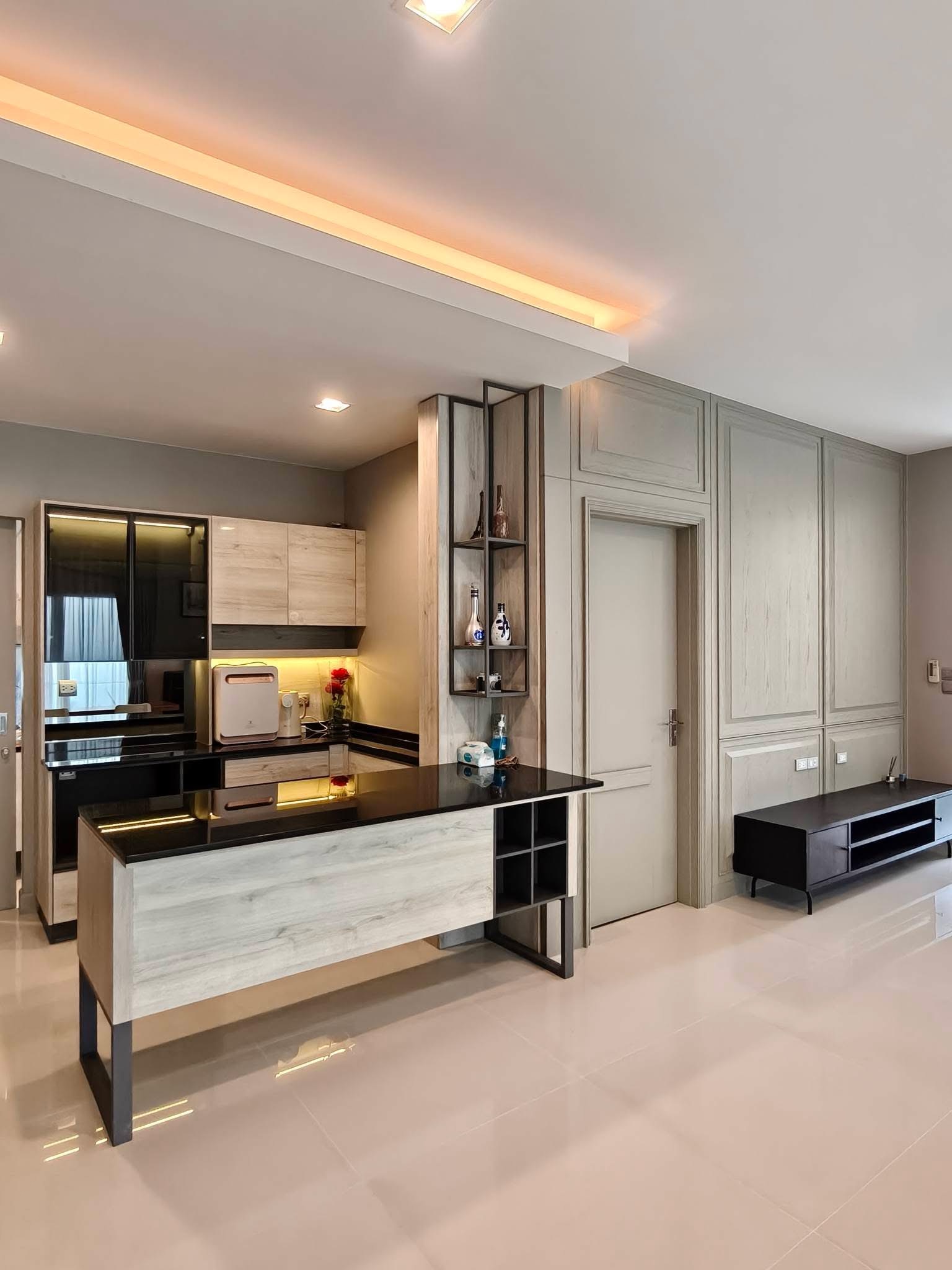 บ้านเดี่ยว มัณฑนา 2 บางนา กม.7 / 4 ห้องนอน (ขายพร้อมผู้เช่า), Mantana 2 Bangna KM.7 / 4 Bedrooms (SALE WITH TENANT) POON235