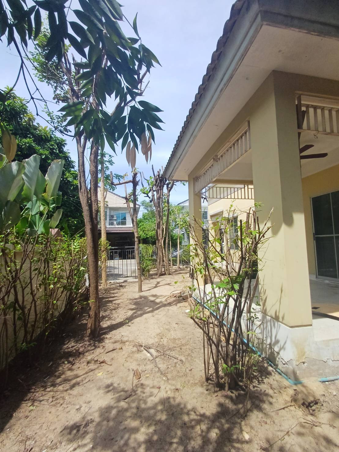 บ้านเดี่ยว มัณฑนา ปิ่นเกล้า พระราม 5 / 3 ห้องนอน (ขาย), Manthana Pinklao Rama 5 / 3 Bedrooms (FOR SALE) BALL374