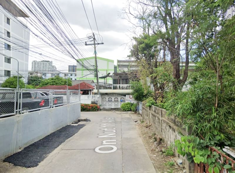 ที่ดิน ซอยอ่อนนุช 11 (ขาย) / Land Onnut 11 (FOR SALE) GNG136