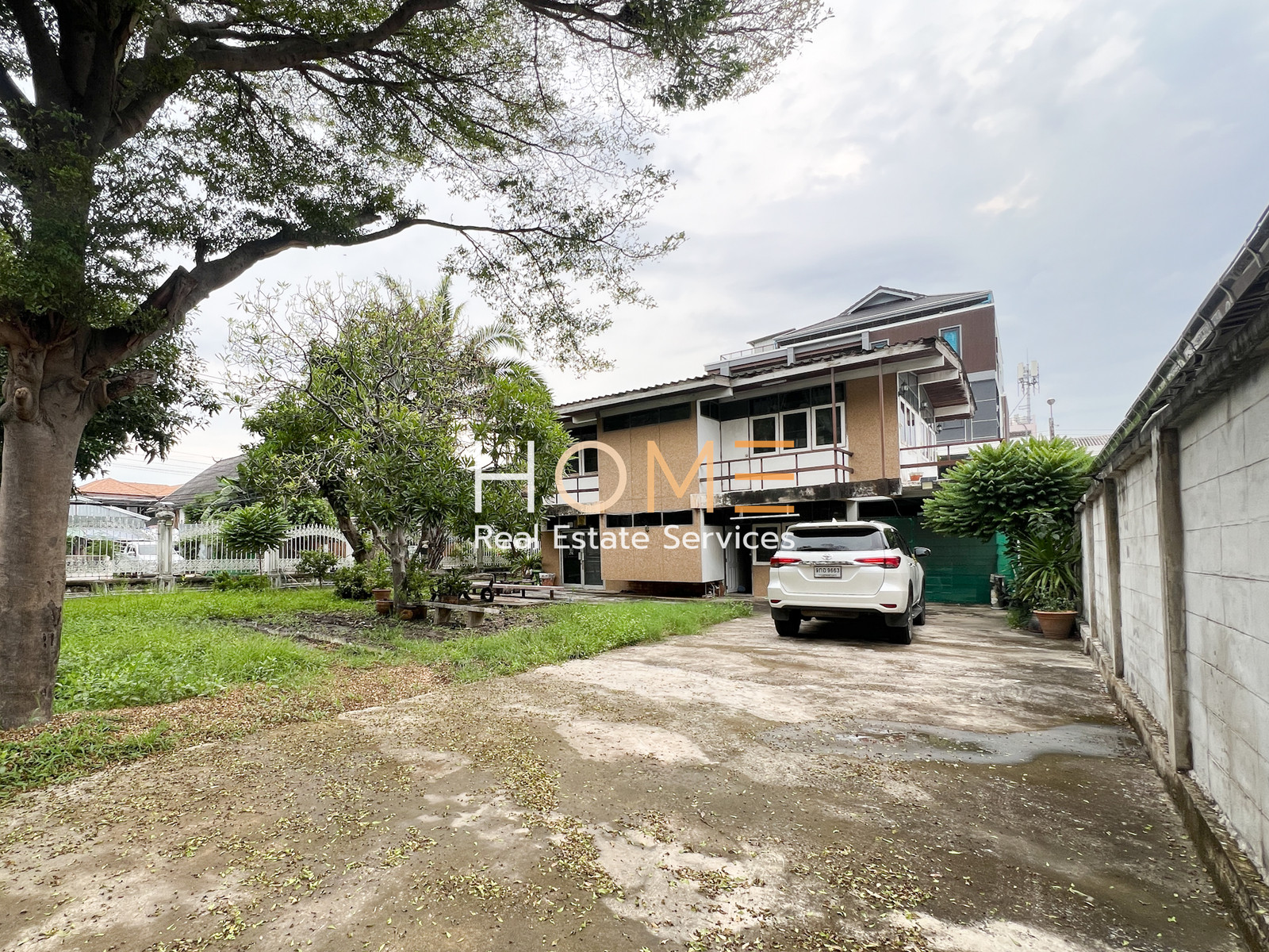 ที่ดินและสิ่งปลูกสร้าง สุขุมวิท 97/1 (ขาย), House & Land Sukhumvit 97/1 (FOR SALE) GNG138