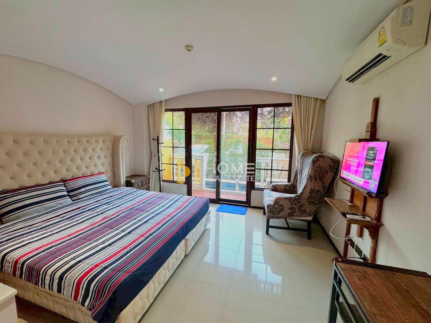 🏖️ คอนโดพร้อมผู้เช่า ติดสระ ราคาล้านต้นๆ / The Venetian Signature Condo Resort Pattaya (SALE WITH TENANT) AM109