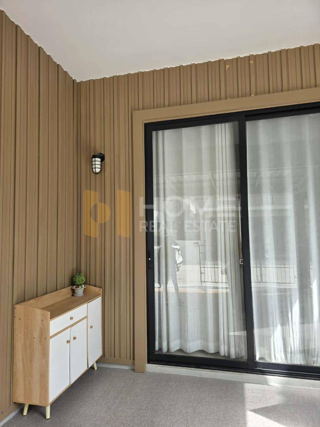 โกลเด้น พรีเว่ บางแสน - หนองมน / 3 ห้องนอน (ขายพร้อมผู้เช่า), Golden Prive Bangsaen - Nongmon / 3 Bedrooms (SALE WITH TENANT) YEAN018