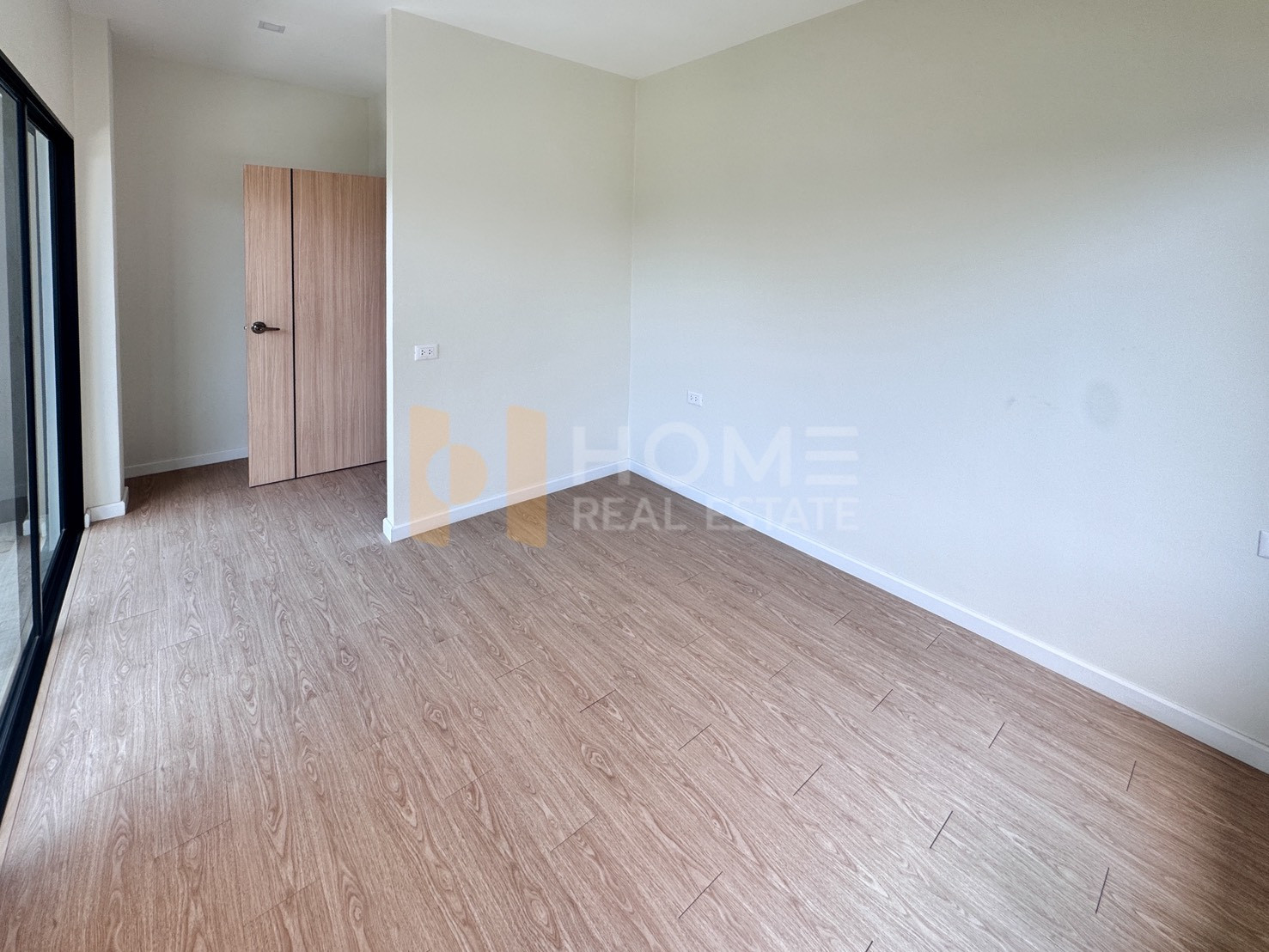 ลดเป็นล้าน 🔥 บ้านเดี่ยว เดอะ เลเจนด์ บางแสน / 4 ห้องนอน (ขาย), The Legend Bangsaen / Detached House 4 Bedrooms (FOR SALE) YEAN042