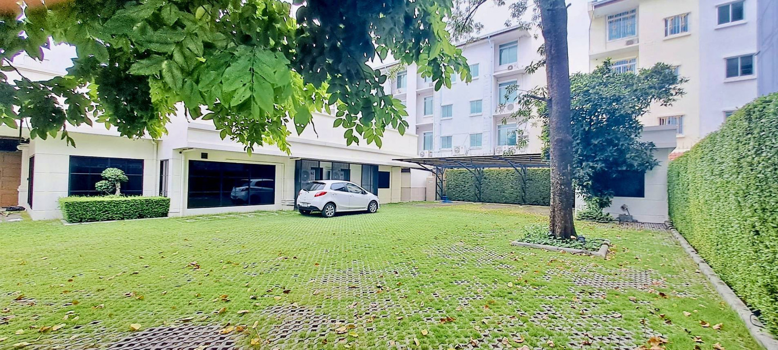 โฮมออฟฟิศ ลาดพร้าว 71 ซอย นาคนิวาส 12 / 3 ห้องนอน (เช่า), Home Office Lat Phrao 71 Soi Nak Niwat 12 / 3 Bedrooms (FOR RENT) BZD209
