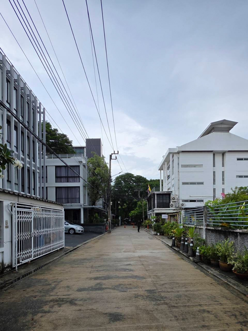 บ้านเดี่ยว พระราม 9 ซอย 51 / 4 ห้องนอน (ขาย), Single House Rama 9 Soi 51 / 4 Bedrooms (FOR SALE) BZD205