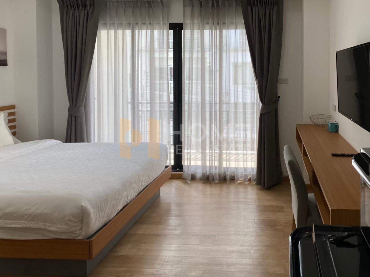 อาคารพาณิชย์ 3 คูหา ศรีราชานคร / 14 ห้องนอน (เช่า), Commercial Building Srirachanakorn / 14 Bedrooms (FOR RENT) YEAN195