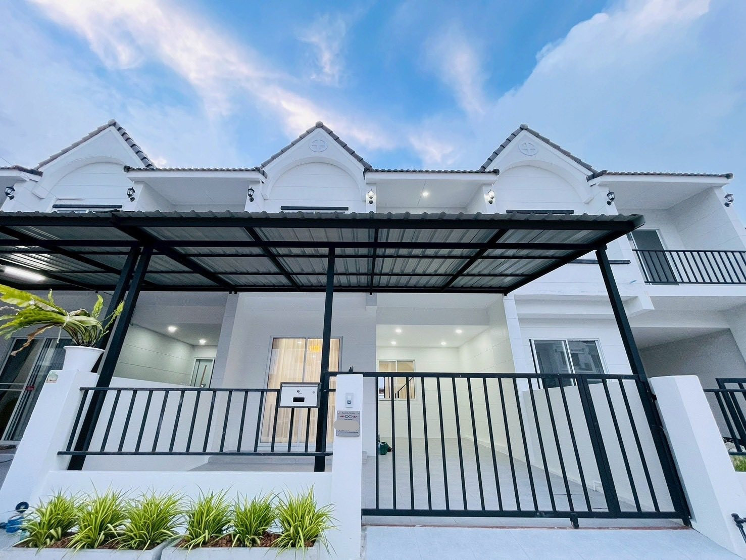 หมู่บ้านรัตนากร 25 / 3 ห้องนอน (ขาย), Rattanakorn 25 Village / 3 Bedrooms (FOR SALE) BEWN222