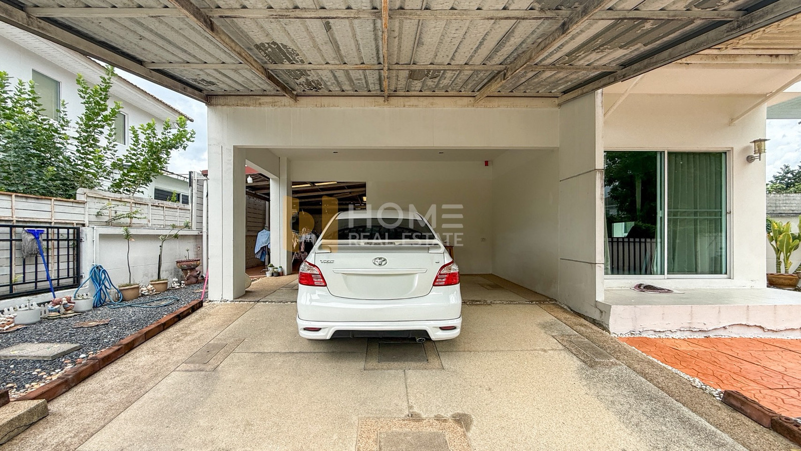 เพอร์เฟค เพลส รามคำแหง - สุวรรณภูมิ 2 / 4 ห้องนอน (ขาย), Perfect Place Ramkhamhaeng - Suvarnabhumi 2 / 4 Bedrooms (FOR SALE) AA655