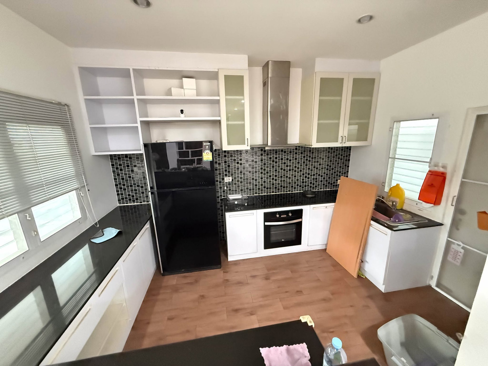 บ้านเดี่ยว 3 ชั้น พระราม 9 ซอย 62 / 4 ห้องนอน (ขาย), 3-Storey House Rama 9 Soi 62 / 4 Bedrooms (FOR SALE) BZD215