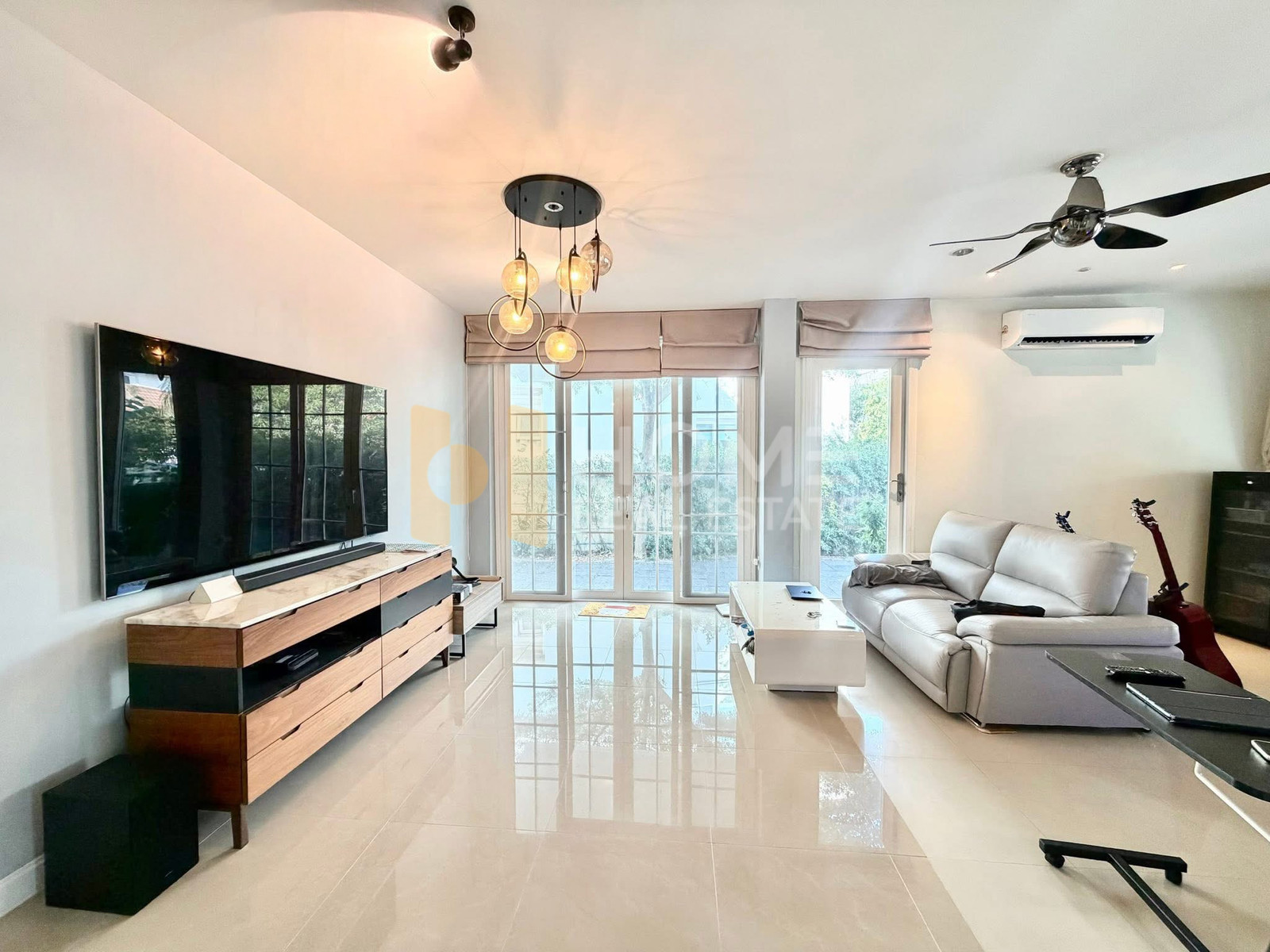 คาซาลูน่า บางแสน / 4 ห้องนอน (ขาย), Casalunar Bangsean / 4 Bedrooms (FOR SALE) YEAN219