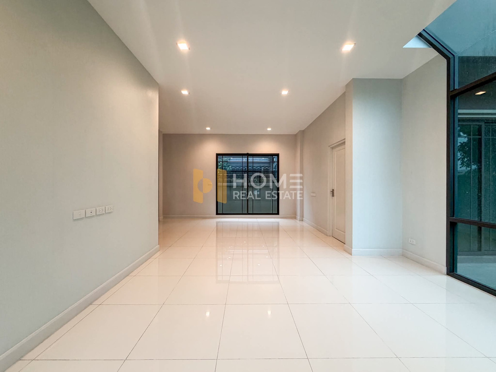 บางกอก บูเลอวาร์ด สาทร - ปิ่นเกล้า 2 / 4 ห้องนอน (ขาย), Bangkok Boulevard Sathorn - Pinklao 2 / 4 Bedrooms (FOR SALE) BALL349