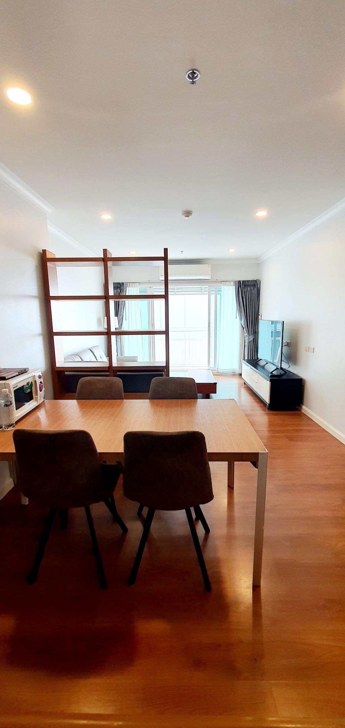 GRAND PARKVIEW ASOKE / 2 Bedrooms (SALE WITH TENANT), แกรนด์ พาร์ควิว อโศก / 2 ห้องนอน (ขายพร้อมผู้เช่า) NES056