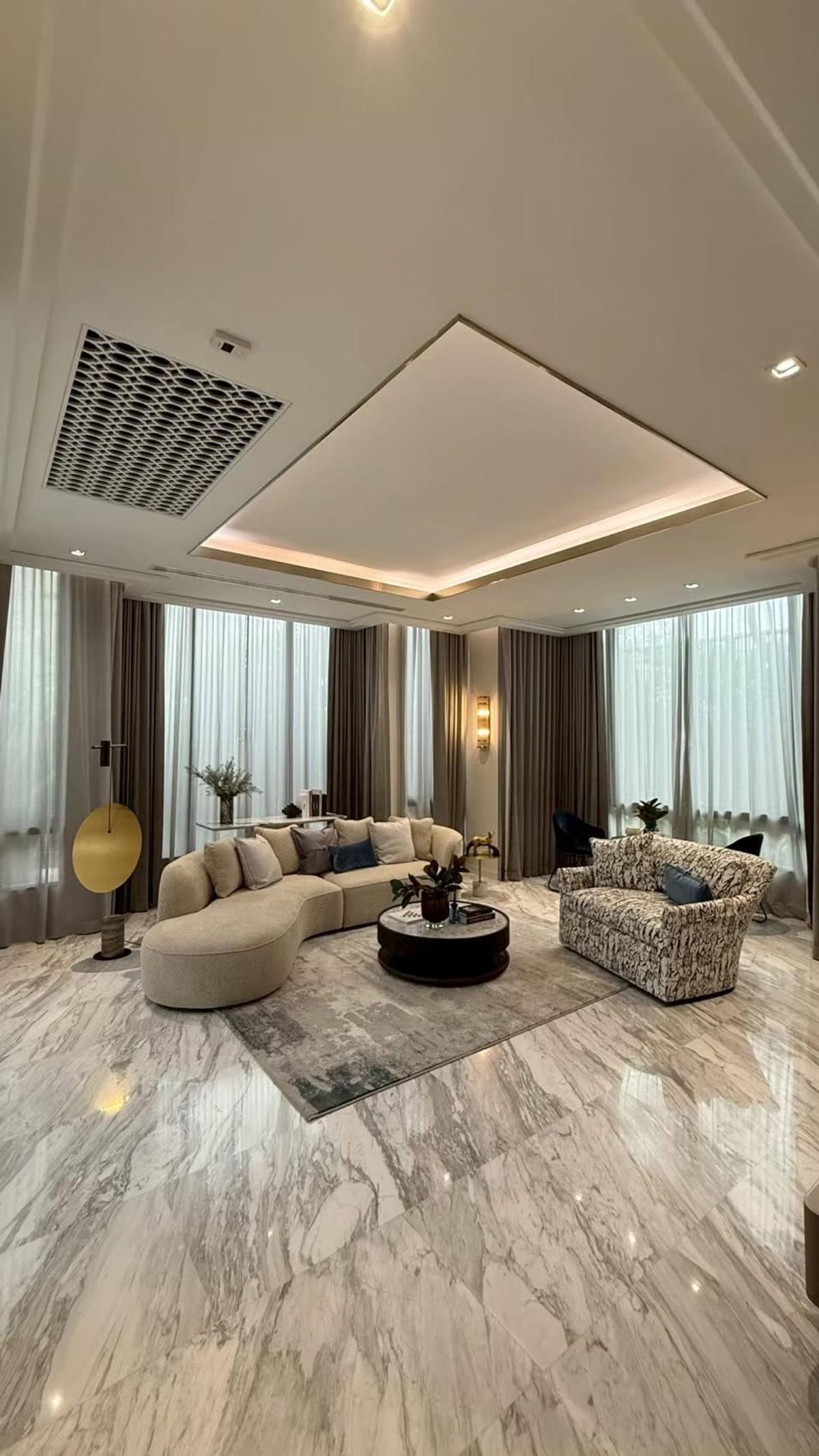 บ้านเดี่ยว มาวิสต้า เพรสทีจ วิลเลจ กรุงเทพกรีฑา / 5 ห้องนอน (ขาย), House Mavista Prestige Village Krungthep kreetha / 5 Bedrooms (FOR SALE) BZD221