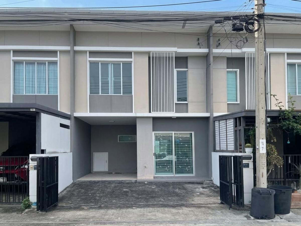 ทาวน์โฮม พฤกษาวิลล์ 93 นครอินทร์ - ราชพฤกษ์ / 3 ห้องนอน (ขาย), Townhome Pruksa Ville 93 Nakornin - Ratchapruek / 3 Bedrooms (FOR SALE) EARK010