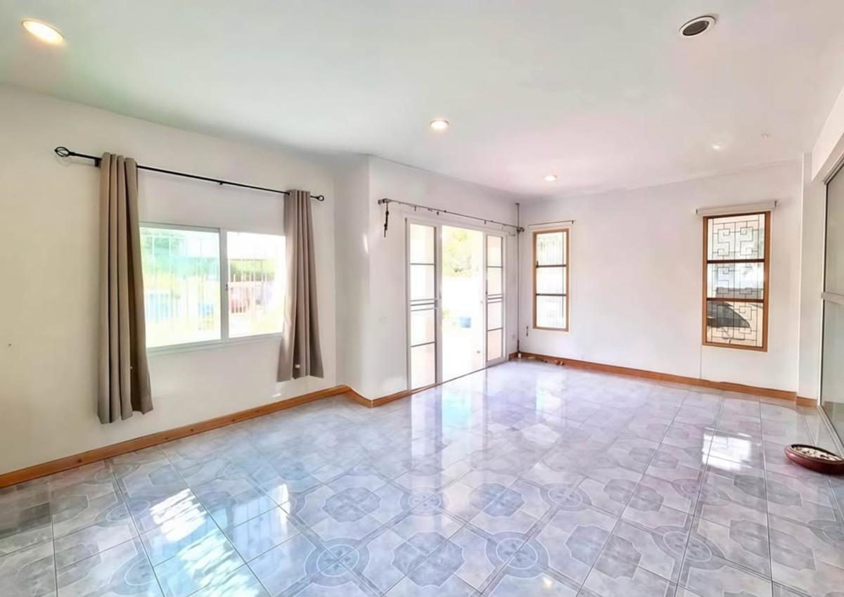บ้านเดี่ยว บ้านประดับดาว โครงการ 1 / 3 ห้องนอน (ขาย), House Baan Pradab Dao Project 1 / 3 Bedrooms (FOR SALE) EARK022