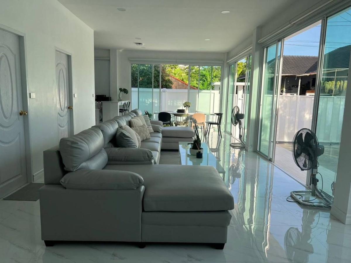 บ้านเดี่ยว บ้านเดี่ยว ซอย ลาดกระบัง 1 / 5 ห้องนอน (ขาย), House บ้านเดี่ยว ซอย ลาดกระบัง 1 / 5 Bedrooms (FOR SALE) BZD225