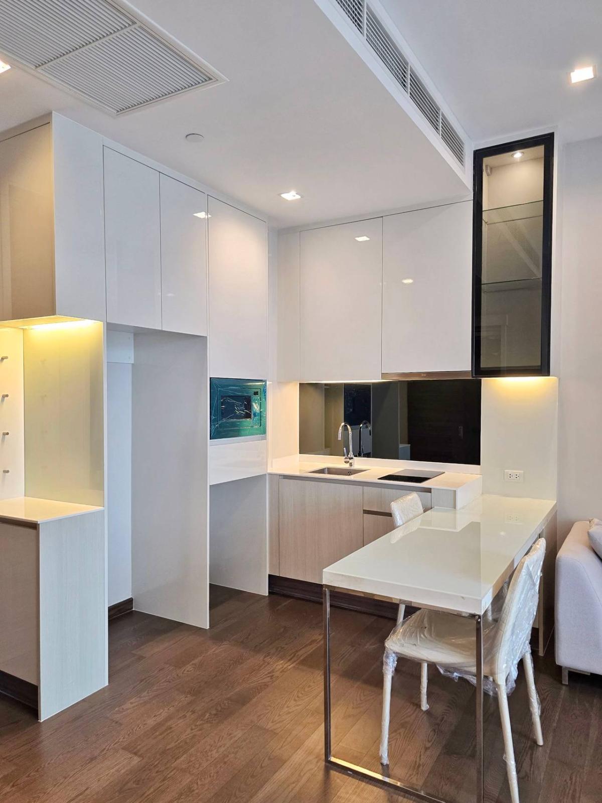 Q Asoke / 1 Bedroom (FOR SALE), คิว อโศก / 1 ห้องนอน (ขาย) NES075