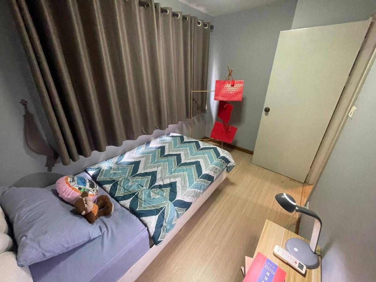 Lumpini Center สุขุมวิท 77 / 2 Bedrooms (SALE WITH TENANT), Lumpini Center สุขุมวิท 77 / 2 ห้องนอน (ขายพร้อมผู้เช่า) PRW135