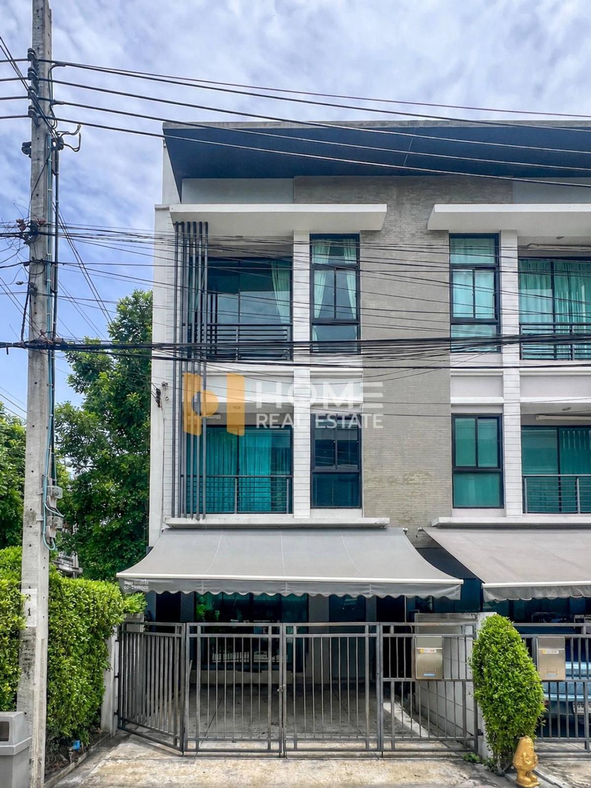 ทาวน์โฮม บ้านกลางเมือง พระราม 9 - รามคำแหง / 3 ห้องนอน (ขาย), Townhome Baan Klang Muang Rama 9 - Ramkhamhaeng / 3 Bedrooms (FOR SALE) BZD226