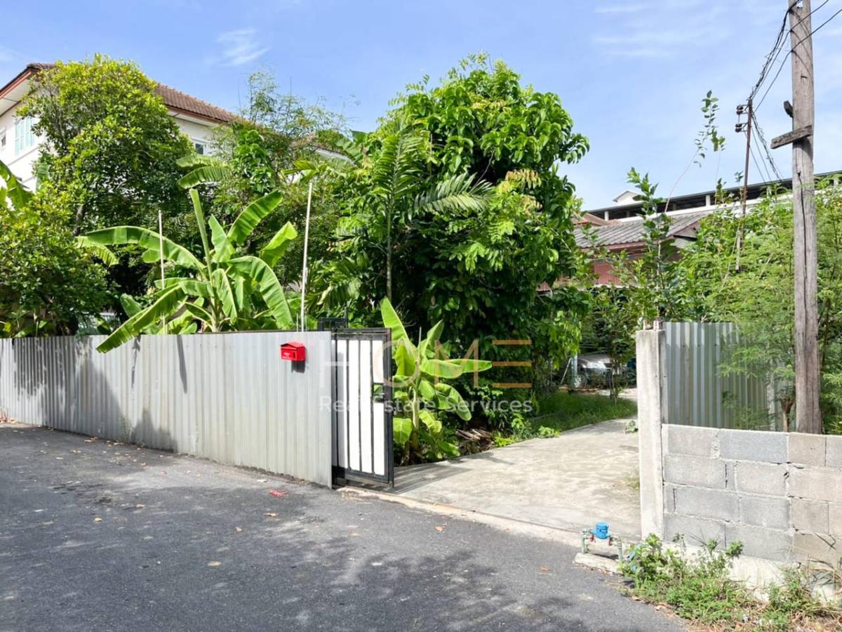 ที่ดินพร้อมสิ่งปลูกสร้าง ปุณณวิถี 20 / 136 ตร.วา (ขาย), Land with buildings, Punnavithi 20. / 136 Square Wa (FOR SALE) GNG188