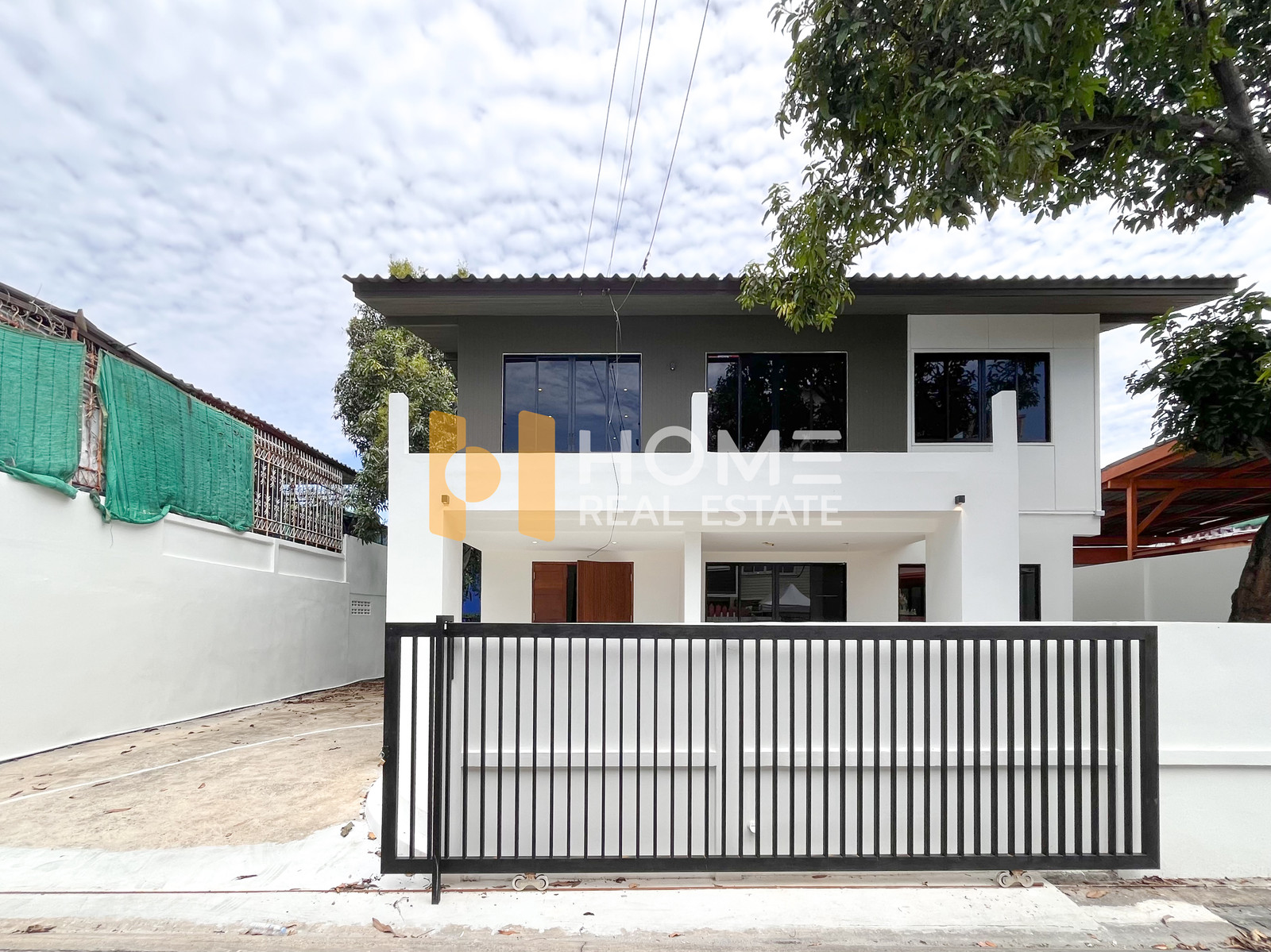 🏡 บ้านเดี่ยว ใจกลางเมือง ใกล้รถไฟฟ้า 🚆 บ้านเดี่ยว เฉลิมพระเกียรติ ร.9 ซอย 14 / 3 ห้องนอน (ขาย), Detached House Chalerm Phrakiat Rama 9 Soi 14 / 3 Bedroom (FOR SALE) POON262