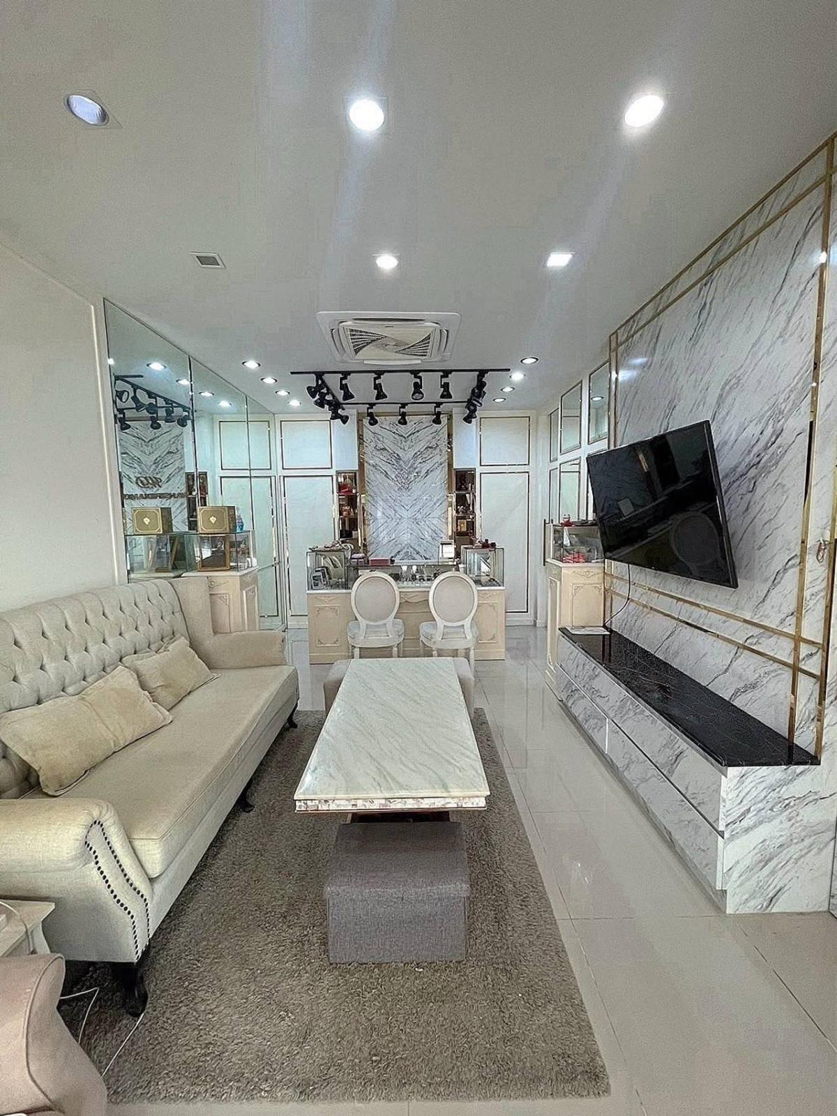 บ้านเปี่ยมสุข ปิ่นเกล้า - กาญจนาภิเษก / 4 ห้องนอน (ขาย), Baan Pieamsuk Pinklao - Kanjanapisek / 4 Bedrooms (FOR SALE) EARK005