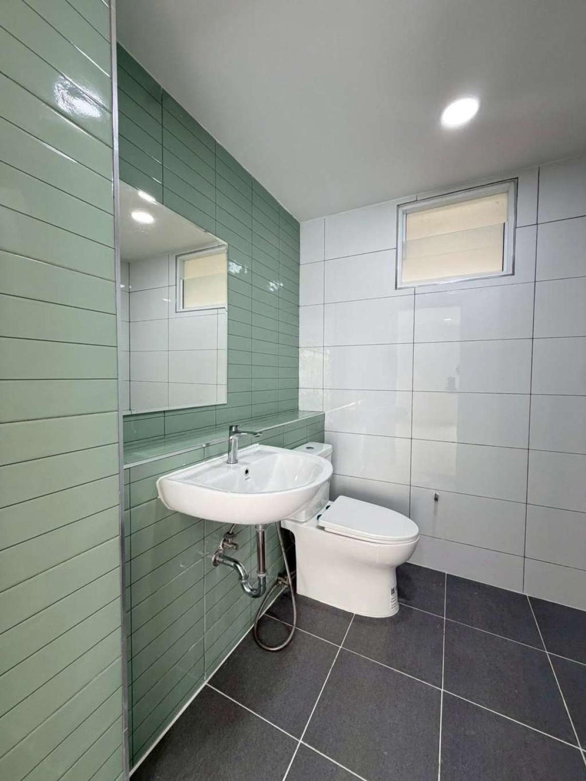 หมู่บ้านสรานนท์ / 4 ห้องนอน (ขาย), Sarannon Village / 4 Bedrooms (FOR SALE) BNS173