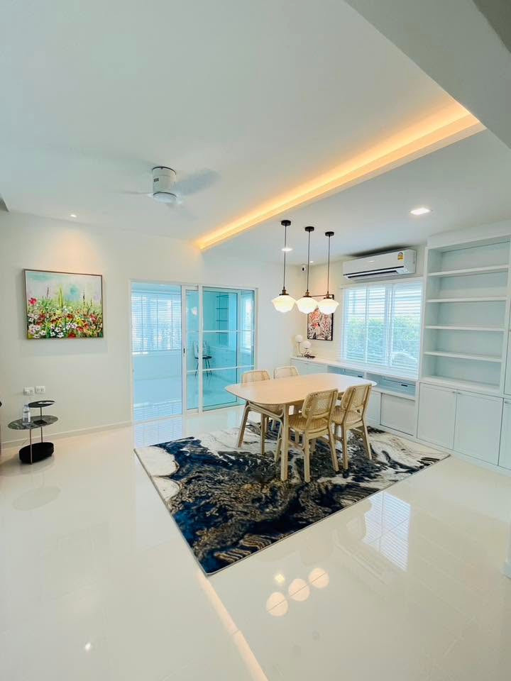 วิลลาจจิโอ 3 ศรีนครินทร์ - บางนา / 4 ห้องนอน (ให้เช่า), Villaggio 3 Srinakarin - Bangna / 4 Bedrooms (FOR RENT) DA027