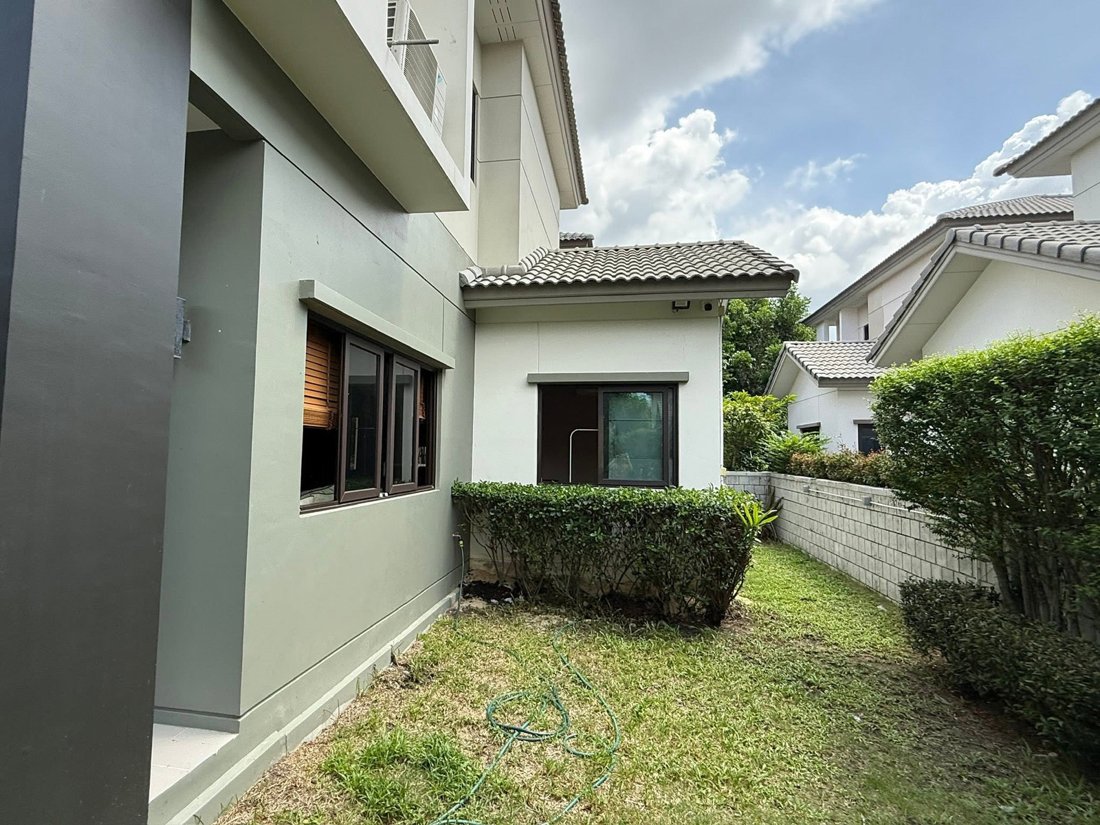 เซนโทร บางนา กม.7 / 3 ห้องนอน (ขาย), Centro Bangna km.7 / 3 Bedrooms (FOR SALE) DA033