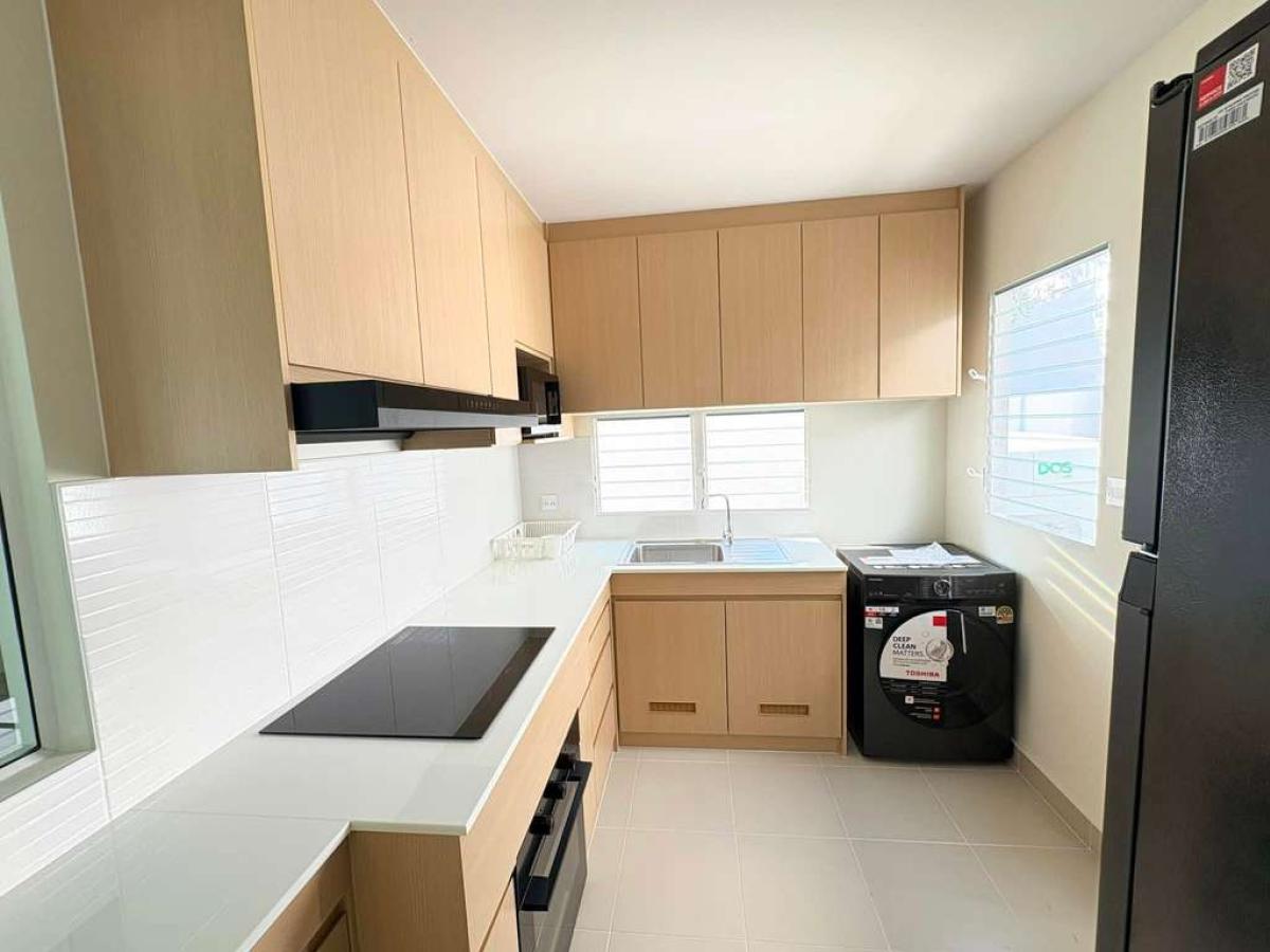 วิลลาจจิโอ 3 ศรีนครินทร์ - บางนา / 4 ห้องนอน (ให้เช่า), Villaggio 3 Srinakarin - Bangna / 4 Bedrooms (FOR RENT) DA044
