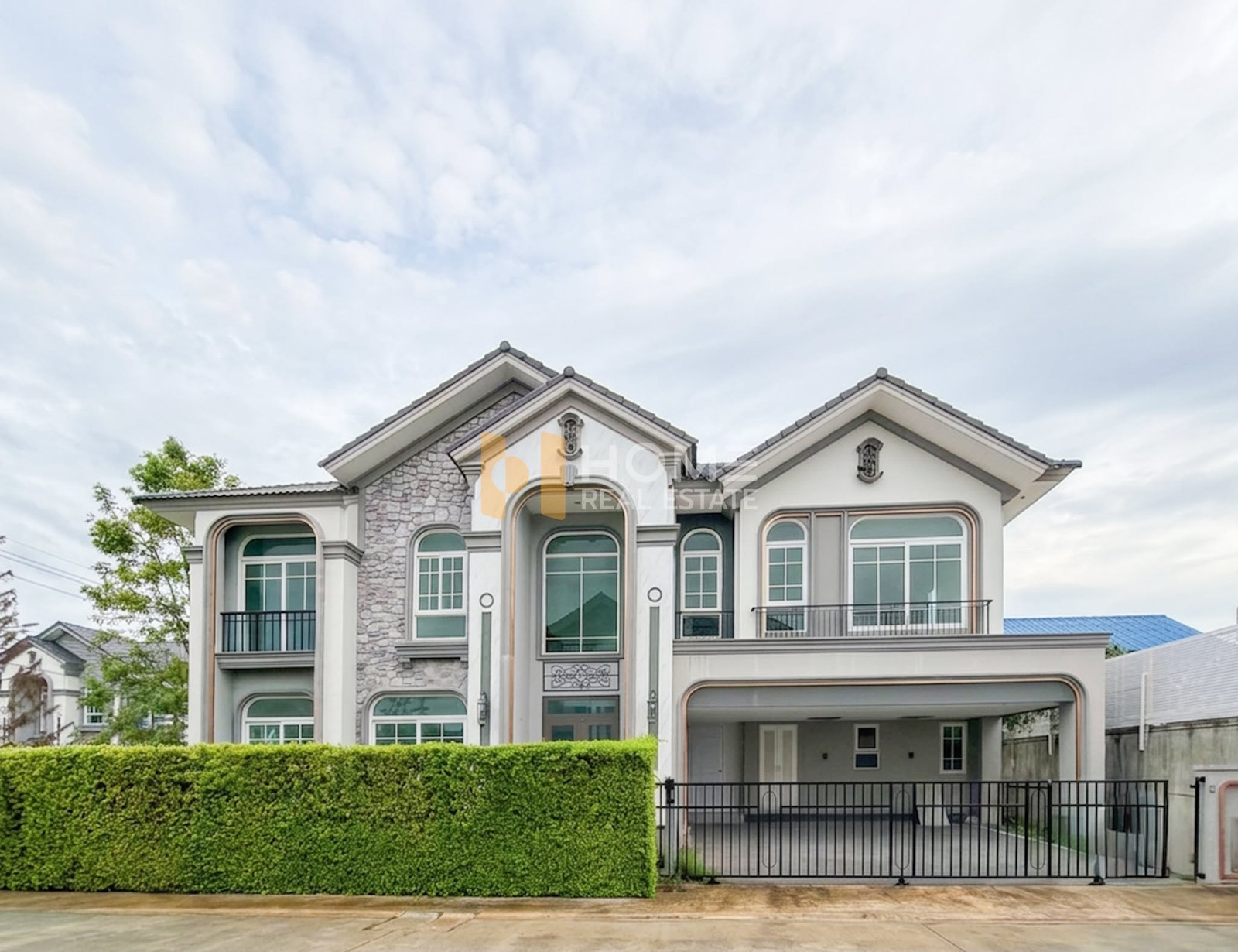 Grandio Sathorn / 5 Bedrooms (FOR SALE), แกรนดิโอ สาทร / 5 ห้องนอน (ขาย) BALL406
