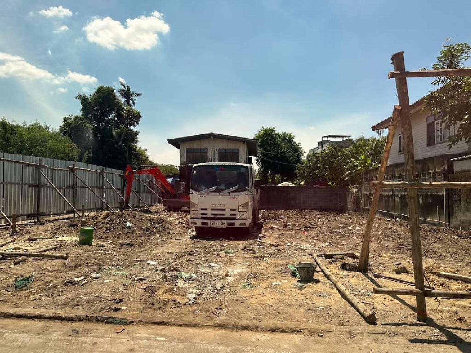ที่ดิน ซอยอ่อนนุช 44 / 97 ตร.วา (ขาย), Land plot in Soi Onnut 44 / 97 Square Wa (FOR SALE) GNG206