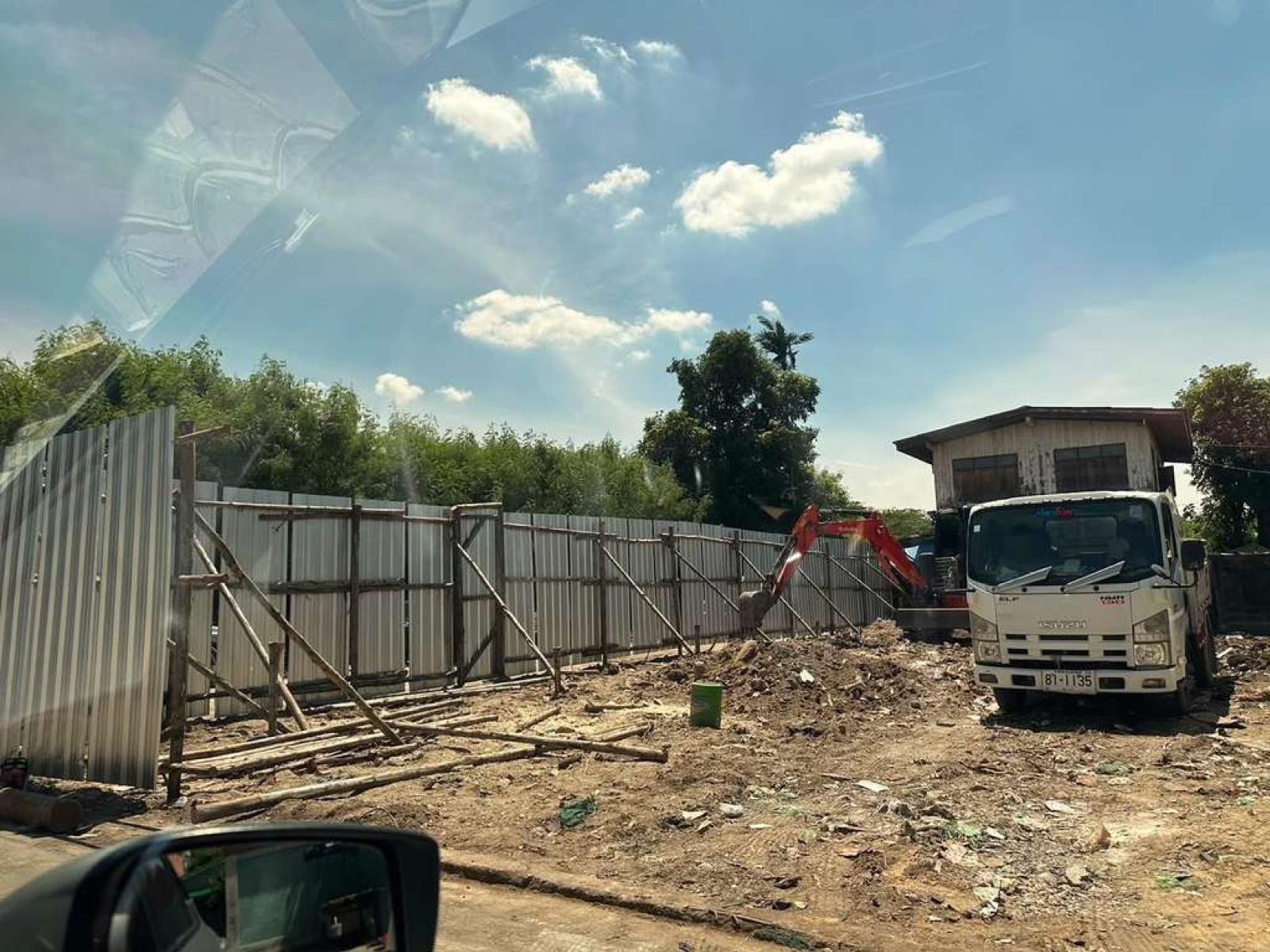 ที่ดิน ซอยอ่อนนุช 44 / 97 ตร.วา (ขาย), Land plot in Soi Onnut 44 / 97 Square Wa (FOR SALE) GNG206