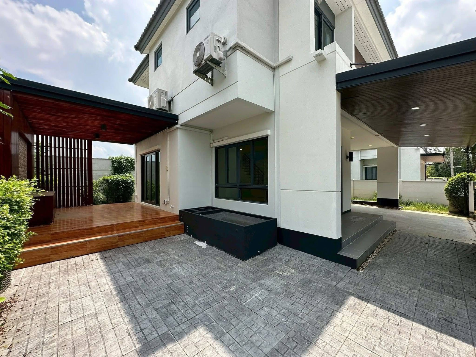 เซนโทร ชัยพฤกษ์ - แจ้งวัฒนะ 2 / 4 ห้องนอน (ขาย), Centro Chaiyaphruek - Chaengwattana 2 / 4 Bedrooms (FOR SALE) FAIR009