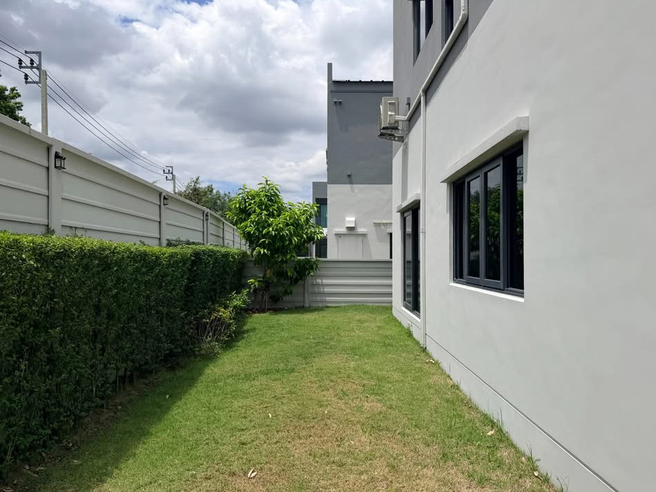 เซนโทร ชัยพฤกษ์ - แจ้งวัฒนะ 3 / 3 ห้องนอน (ขาย), Centro Chaiyapruek - Changwattana / 3 Bedrooms (FOR SALE) FAIR008