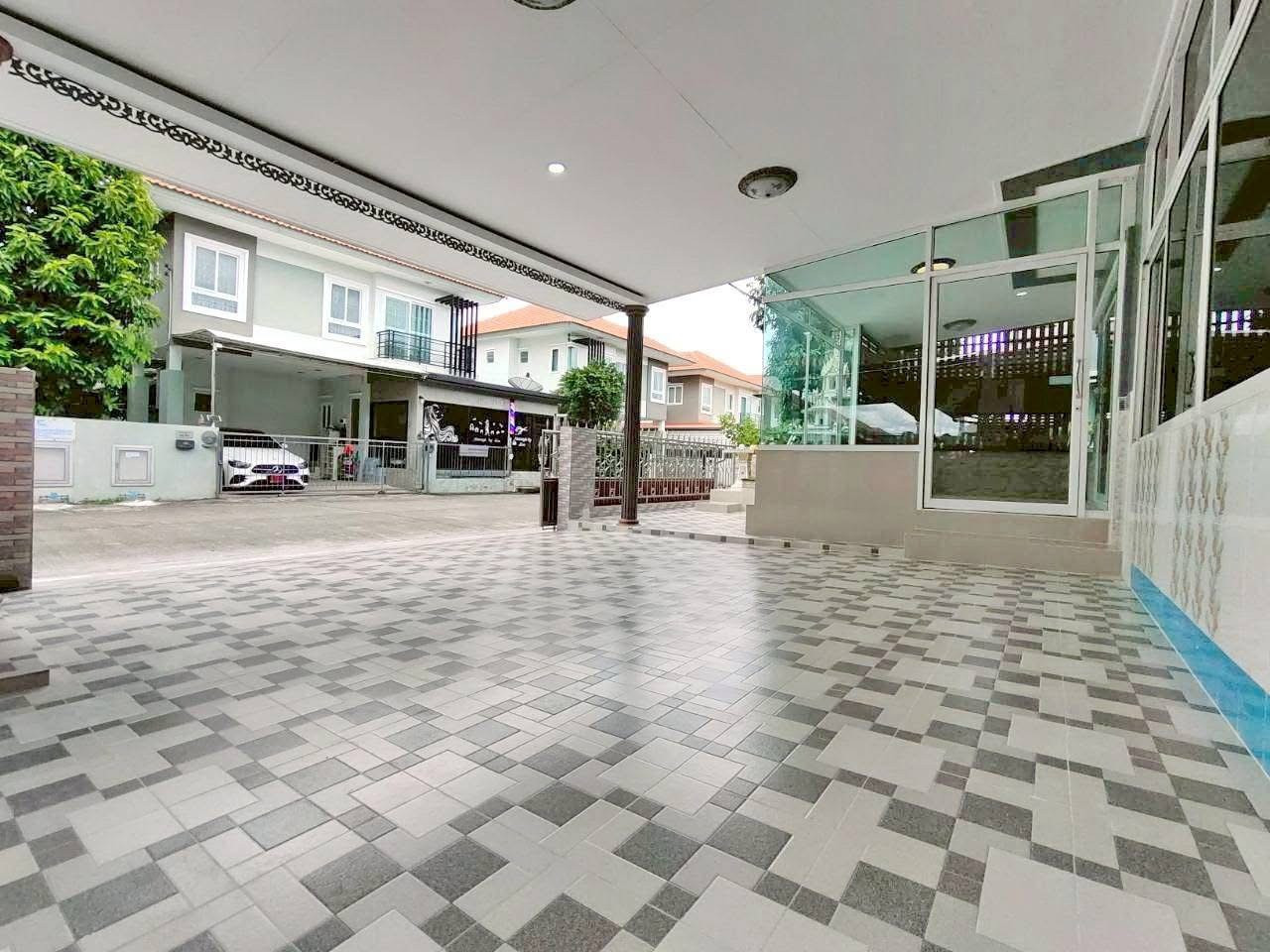 ลภาวัน 21 / 6 ห้องนอน (ขาย), Laphawan 21 / 6 Bedrooms (FOR SALE) FAIR006