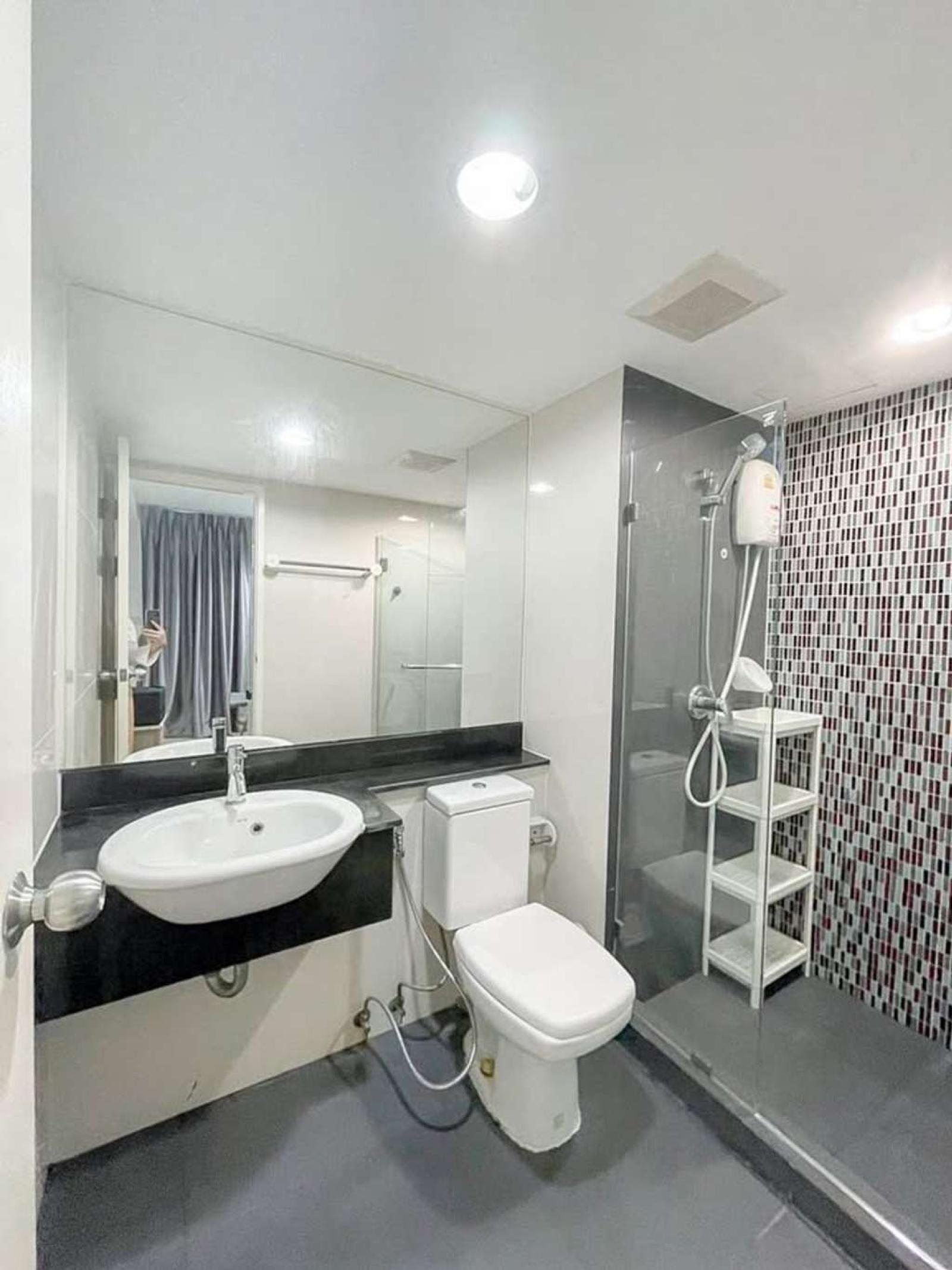 Chateau In Town Ratchadapisek 19 / 1 Bedroom (SALE WITH TENANT), ชาโตว์ อินทาวน์ รัชดา 19 / 1 ห้องนอน (ขายพร้อมผู้เช่า) JSMN317