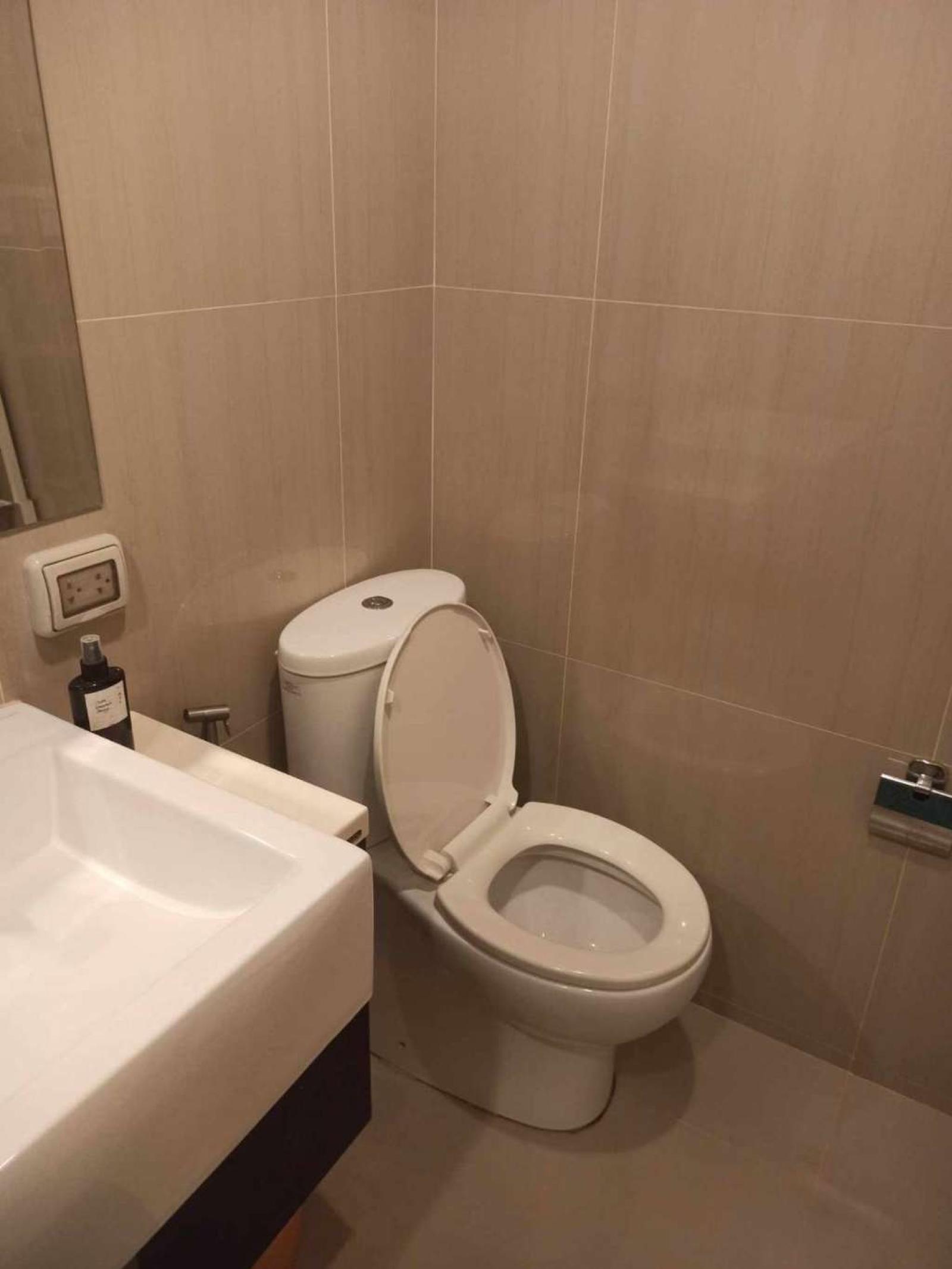 Villa Asoke / 1 Bedroom (SALE WITH TENANT), วิลล่า อโศก / 1 ห้องนอน (ขายพร้อมผู้เช่า) JSMN337