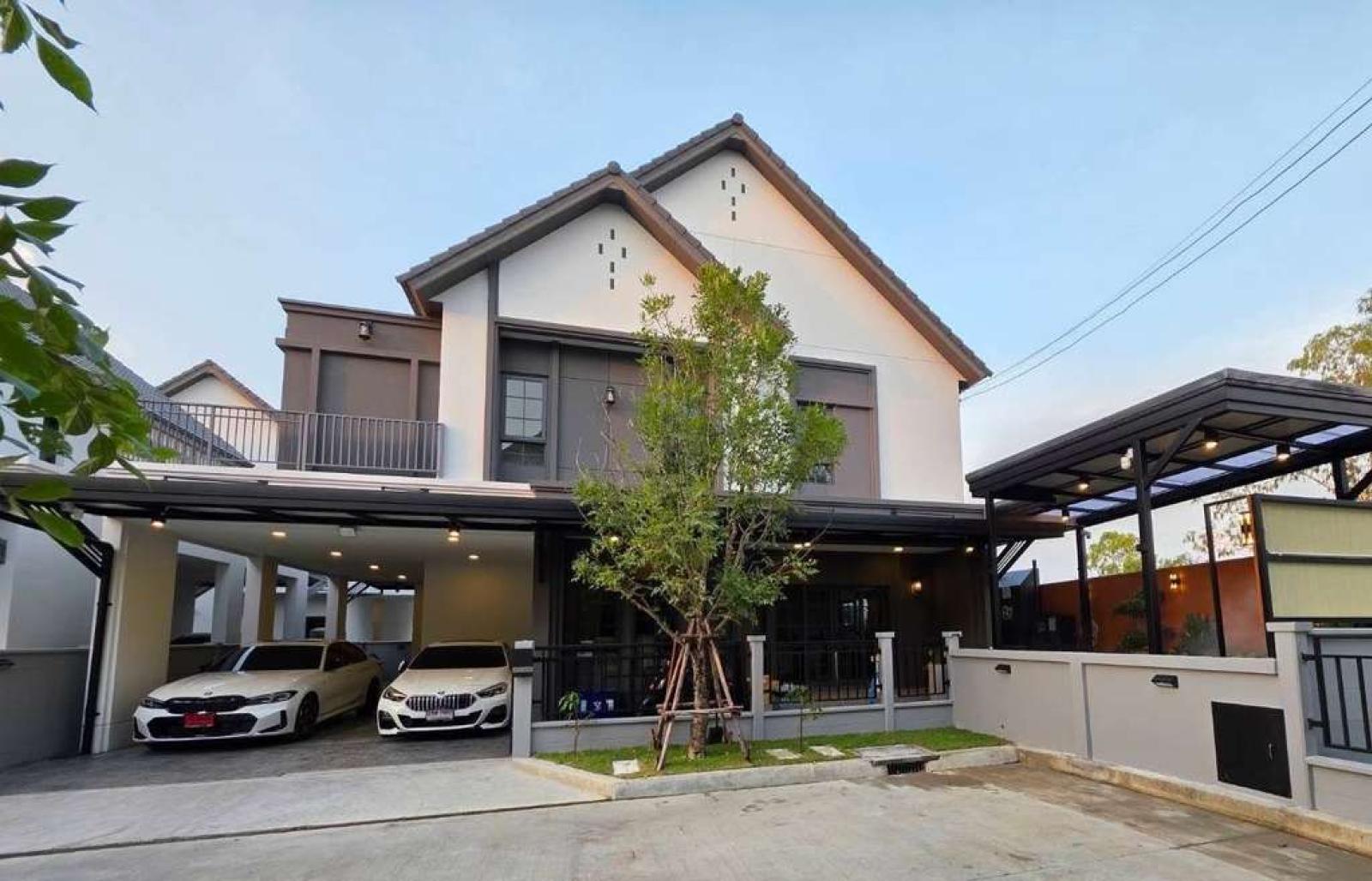เซนโทร บางนา / 4 ห้องนอน (ขาย), Centro Bangna / 4 Bedrooms (FOR SALE) DA009