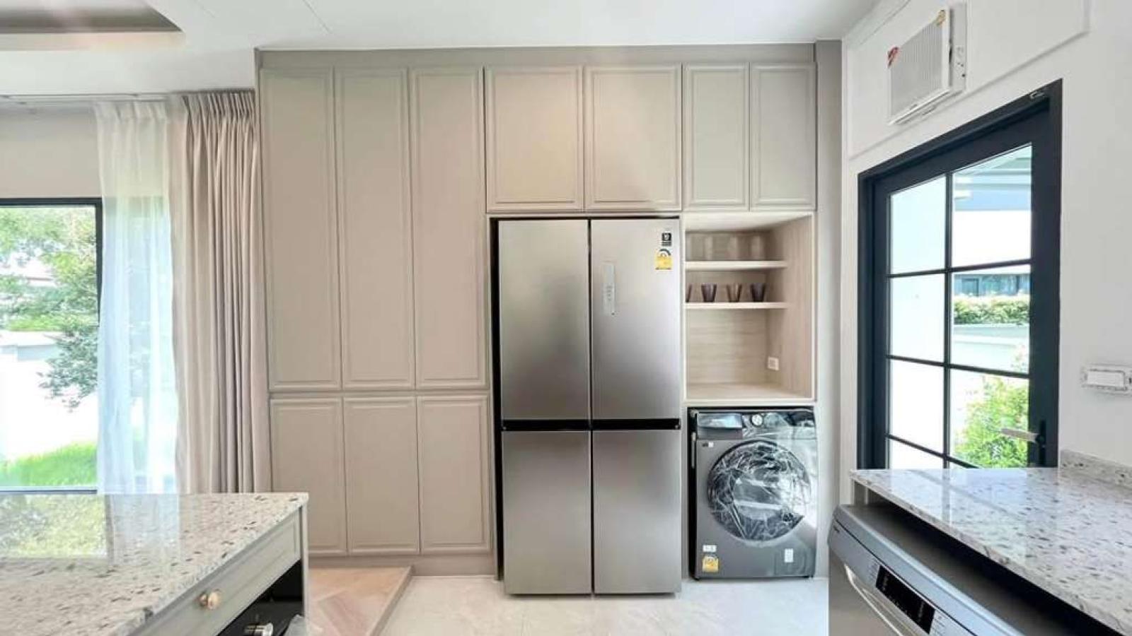 เซนโทร บางนา / 4 ห้องนอน (ให้เช่า), Centro Bangna / 4 Bedrooms (FOR RENT) DA016