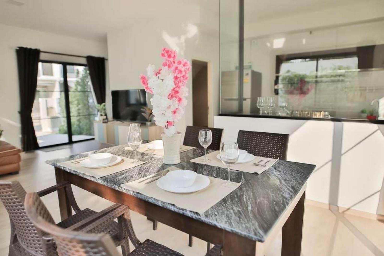 อินดี้ 5 บางนา กม.7 / 3 ห้องนอน (ให้เช่า), Indy 5 Bangna km.7 / 3 Bedrooms (FOR RENT) DA002
